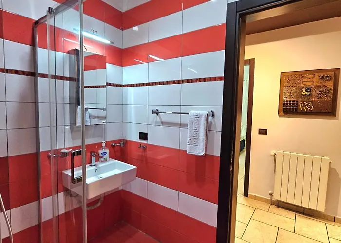 Center Easy_luxury * 地拉那